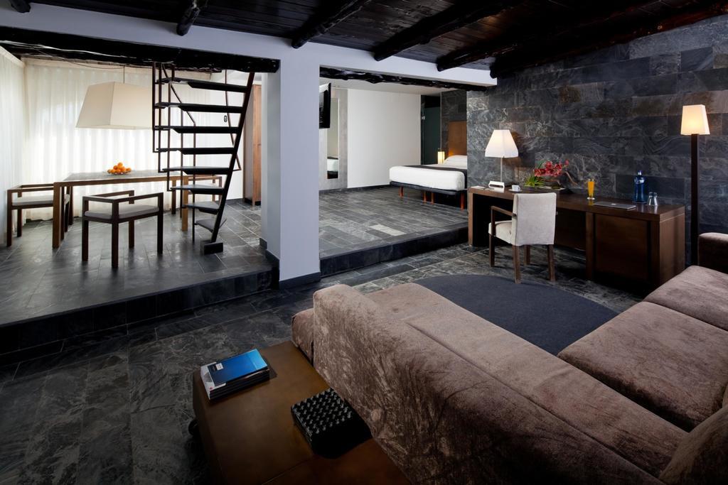 Hotel Boutique Ses Pitreras San Antonio  Exterior photo